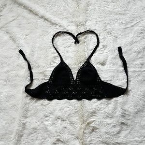 L.A. Hearts Elasticized Crochet Adjustable Top